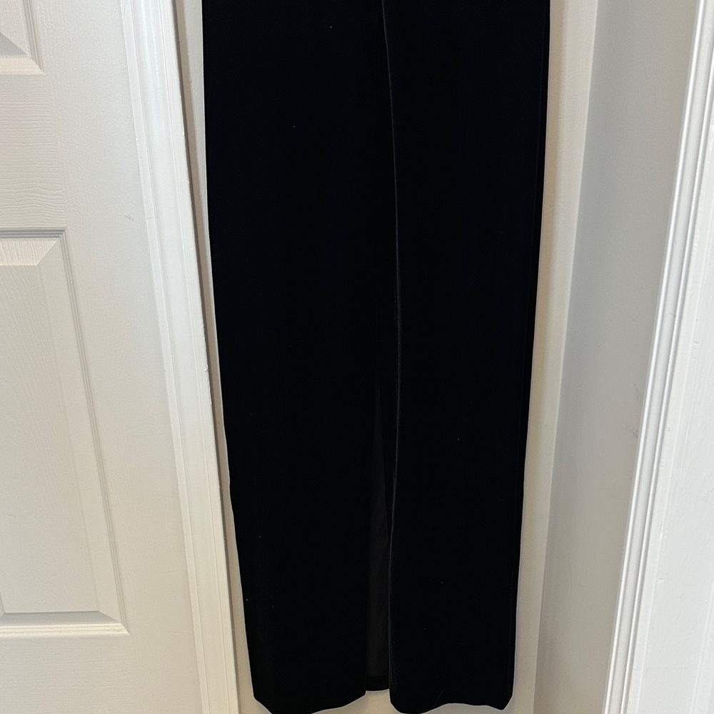 Vintage Long Black Velvet Dress Gown - Picture 8 of 9